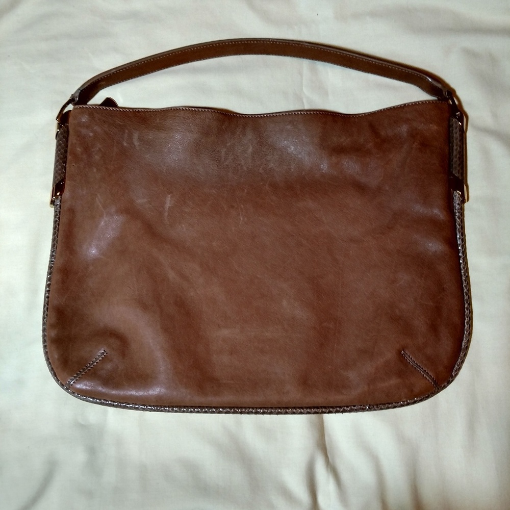 Jimmy Choo shoulder bag brown color used, leather.